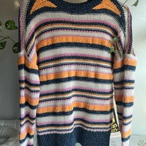 Vineyard Vines novelty stripe crewneck sweater with a colorful knit design .